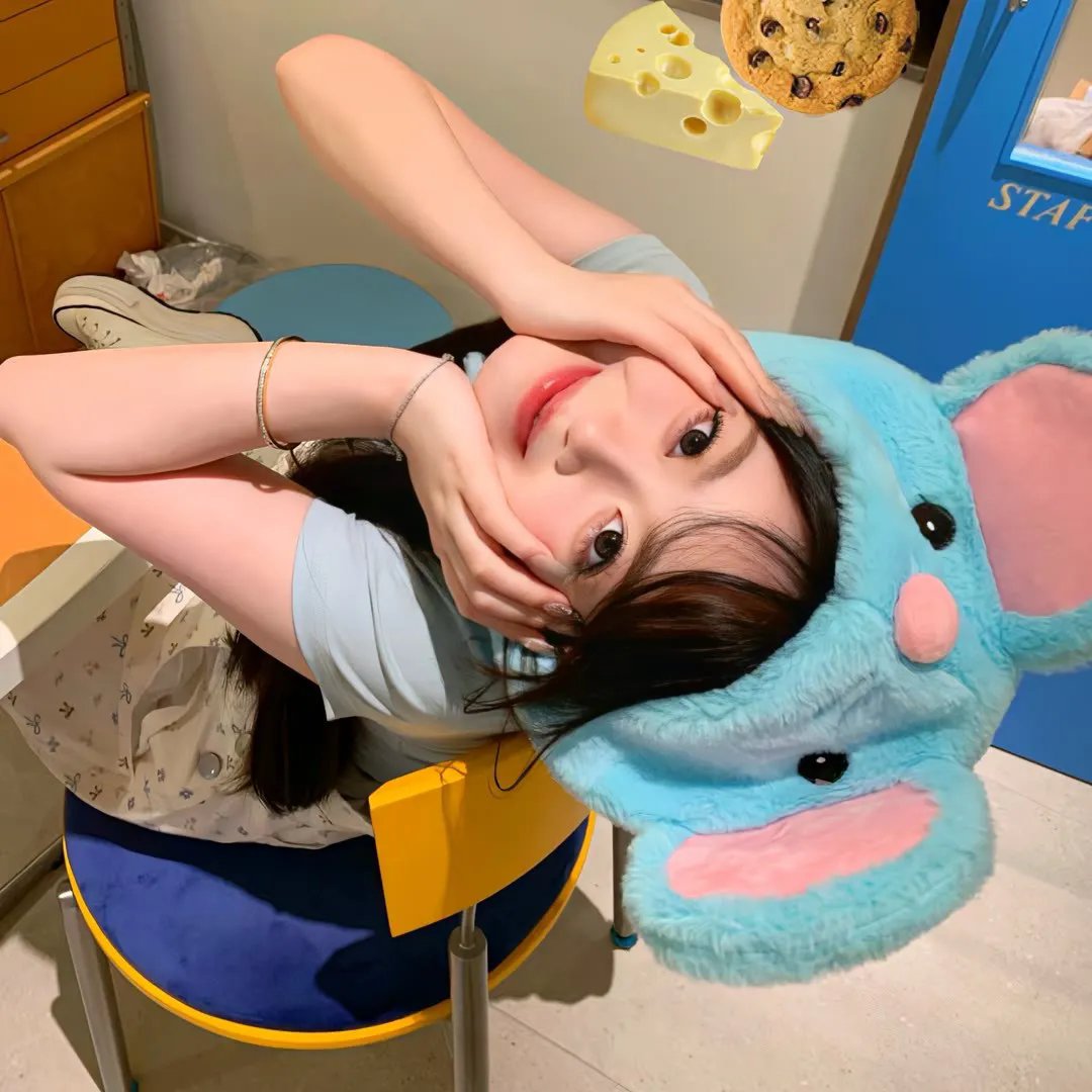 你像上帝一样吻我